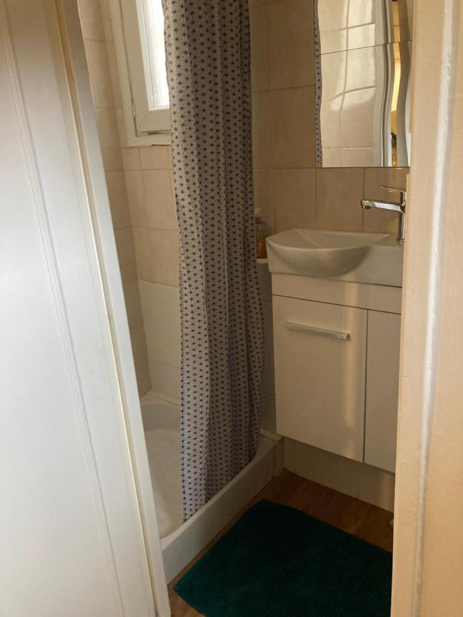 Une Chambre Chez Nous, A 12 Minutes De Paris Malakoff Ngoại thất bức ảnh